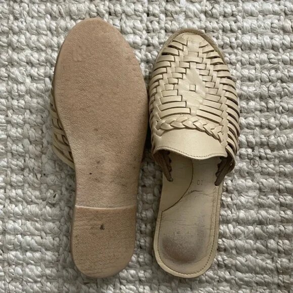 Espiritu | Slip-Ons Huaraches in Tulip - Picture 4 of 5